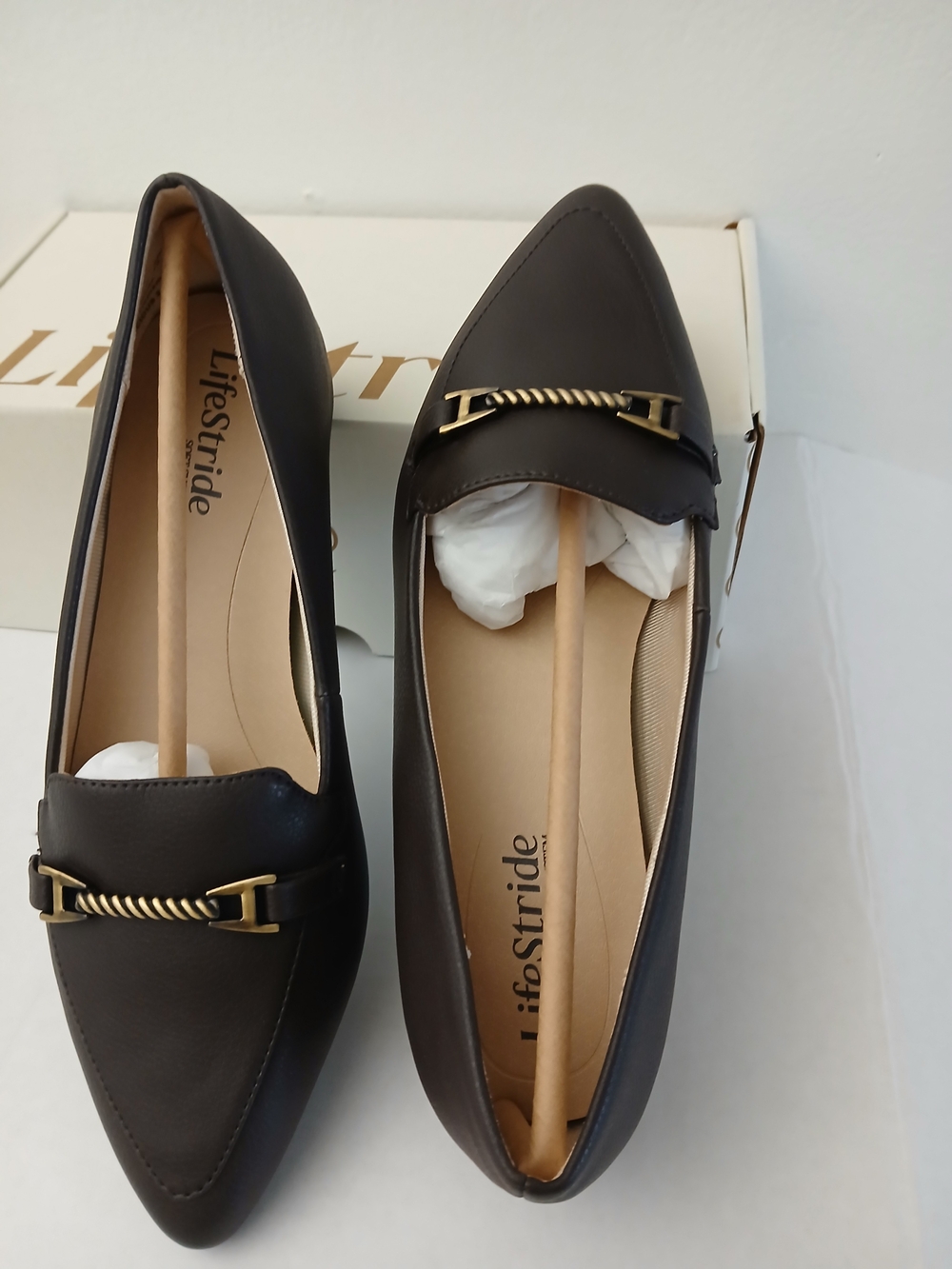 Life Stride Women's Dark Chocle Pointed Toe Loafers with Gold Accent $22 - Picture 9 of 10